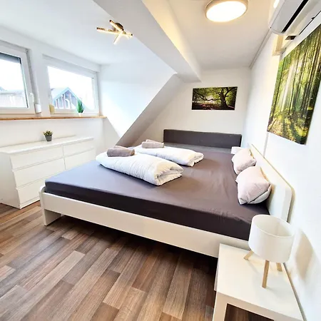 Zauberhafte Dachwohnung Zum Traeumen Bei Europapark *